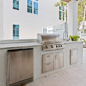 outdoor kitchens in in Pensacola