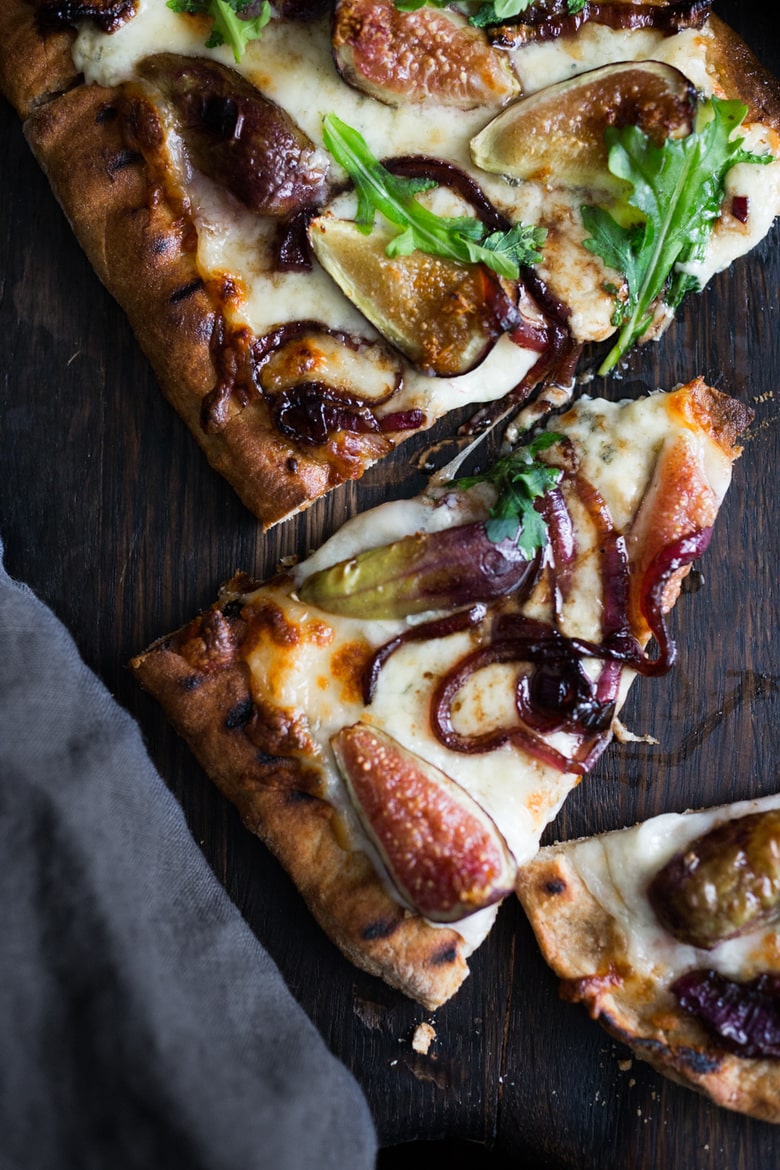 Grilled fig pizza with balsamic onions and gorgonzola