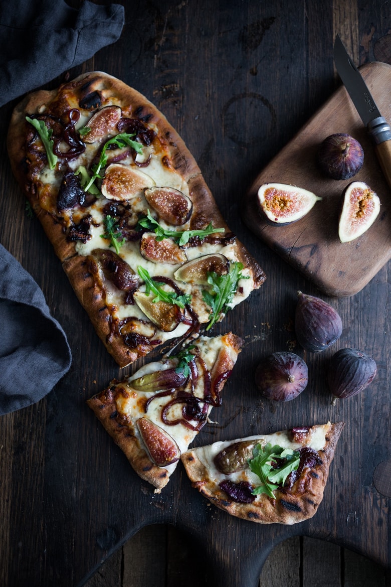 Grilled fig pizza with balsamic onions and gorgonzola